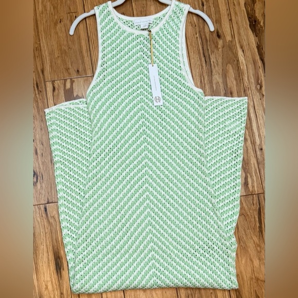 House of Harlow 1960 Dresses & Skirts - NWT House‎ of Harlow Green and White Crochet Dress Size M